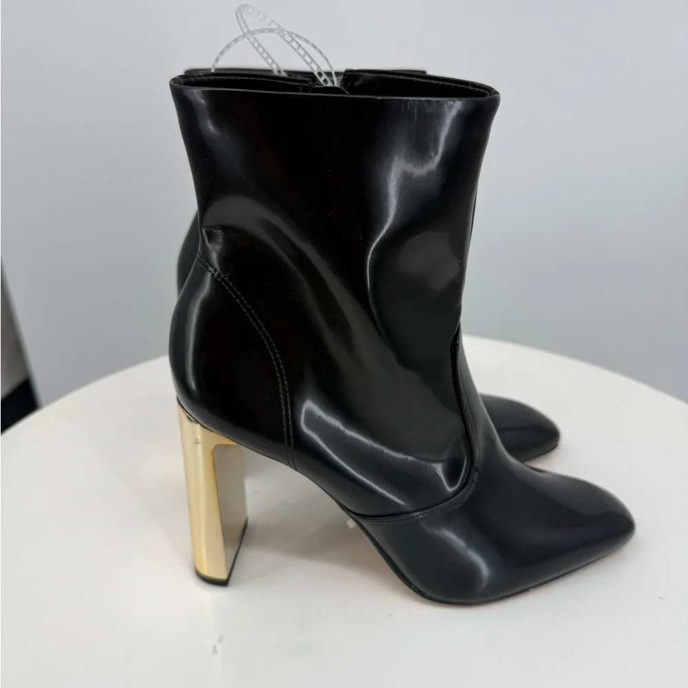 Gianni Bini Mavis Black Patent Ankle Boots Gold Block Heel Pointed Toe Size 8.5